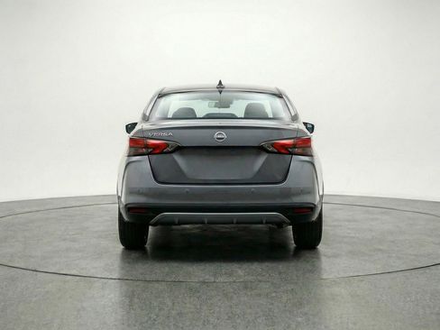 Used 2025 Nissan Versa SV image 7