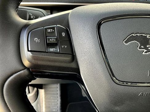 Used 2021 Ford Mustang Mach-E Select image 18