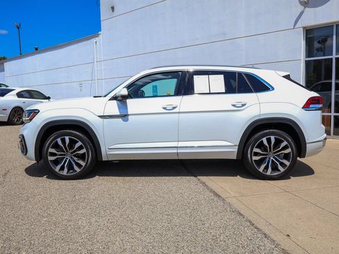 Certified 2021 Volkswagen Atlas Cross Sport SEL Premium R-Line AWD/4WD image 2