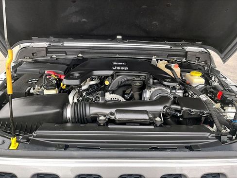 Used 2020 Jeep Wrangler Unlimited Sport S image 29