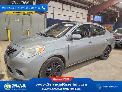 Used 2014 Nissan Versa SV