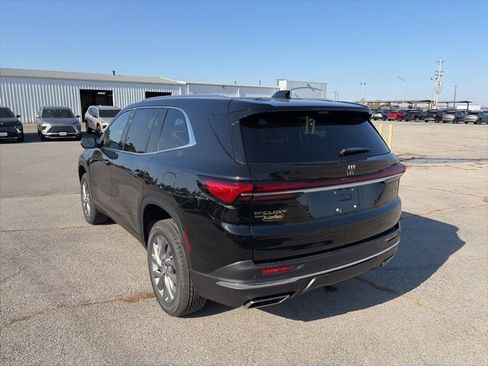 New 2026 Buick Enclave Preferred image 4