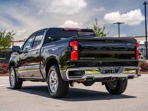 Used 2021 Chevrolet Silverado 1500 LTZ AWD/4WD image 5