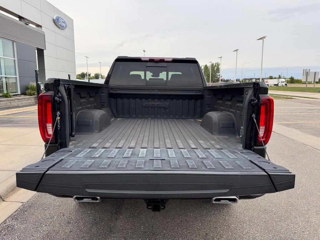 Used 2023 GMC Sierra 1500 AT4 w/ AT4 Premium Package AWD/4WD image 51