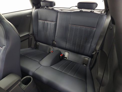 Used 2025 MINI Cooper S FWD image 32