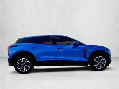 Used 2024 Chevrolet Blazer EV LT AWD/4WD image 5