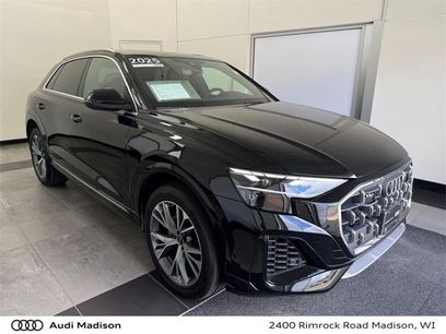 Certified 2025 Audi Q8 Premium