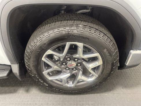 Used 2026 GMC Sierra 1500 SLT w/ SLT Premium Plus Package AWD/4WD image 19