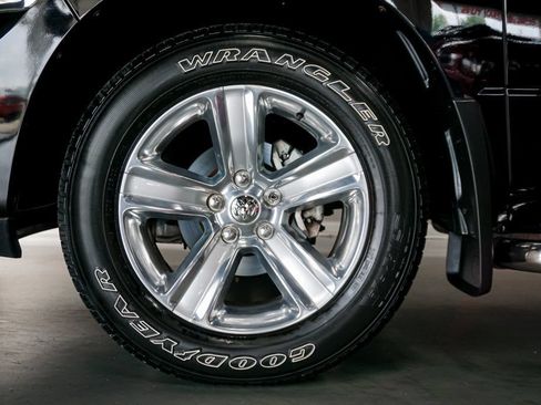 Used 2014 RAM 1500 Sport w/ Remote Start & Security Group AWD/4WD image 35