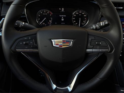 New 2025 Cadillac XT6 Luxury image 19