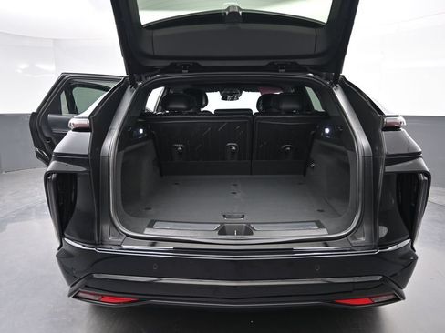 Certified 2025 Cadillac Lyriq Luxury AWD/4WD image 17