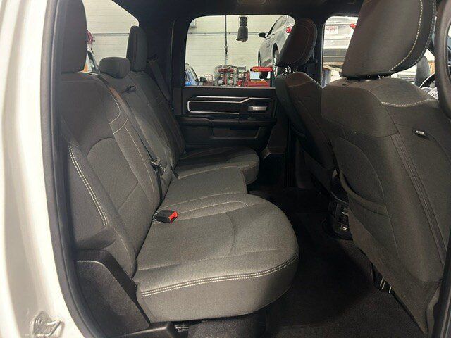 Used 2024 RAM 2500 Big Horn w/ Night Edition AWD/4WD image 15
