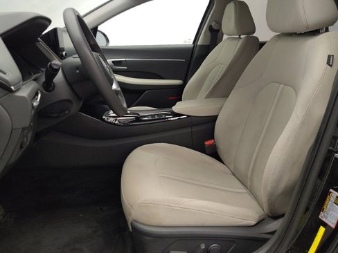 Used 2021 Hyundai Sonata SEL FWD image 17