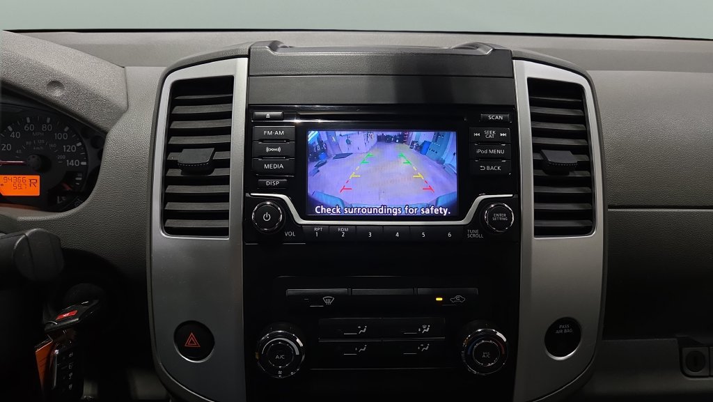 Used 2018 Nissan Frontier SV AWD/4WD image 14