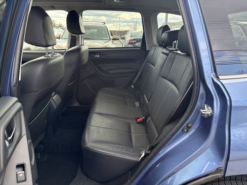 Used 2018 Subaru Forester 2.5i Touring image 21