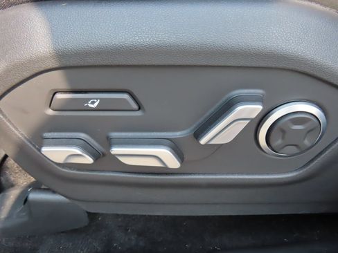 Used 2024 Hyundai Santa Fe Calligraphy AWD/4WD image 29