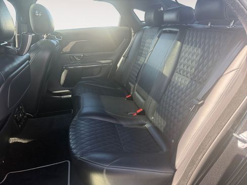 Used 2019 Jaguar XJ L Portfolio image 13
