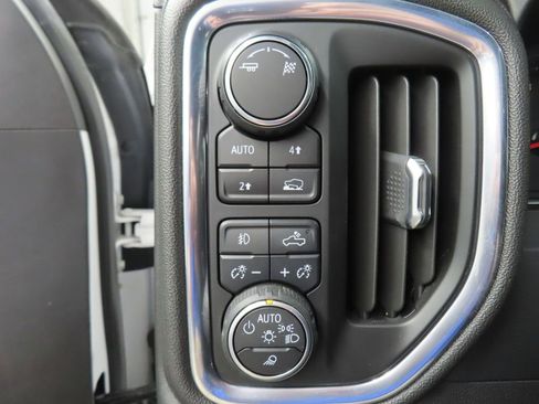 Used 2019 Chevrolet Silverado 1500 LTZ w/ LTZ Plus Package image 50