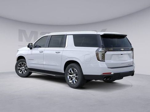 New 2026 Chevrolet Suburban Premier AWD/4WD image 4