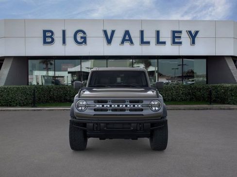 New 2025 Ford Bronco Big Bend w/ Black Diamond Package image 6