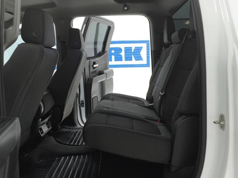 Used 2020 Chevrolet Silverado 1500 Custom Trail Boss w/ Custom Convenience Package AWD/4WD image 20