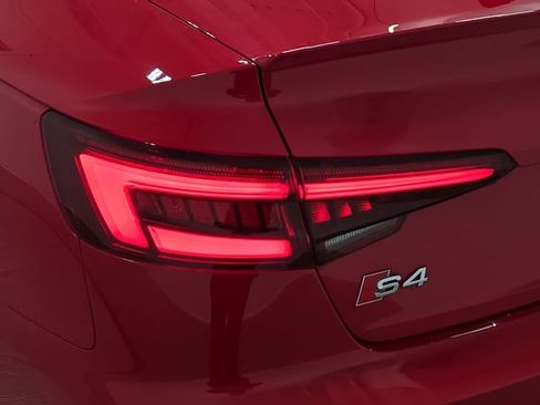 Used 2019 Audi S4 Premium Plus w/ Premium Plus Package image 34