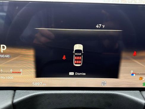 Certified 2025 Nissan Armada PRO-4X image 9