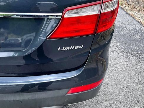 Used 2014 Hyundai Santa Fe Limited FWD image 10