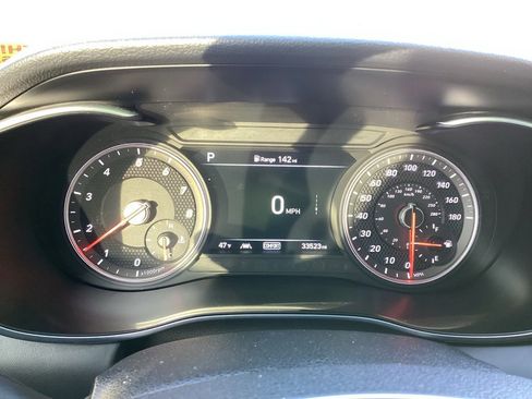 Used 2021 Genesis G70 3.3T w/ Sport Package image 11