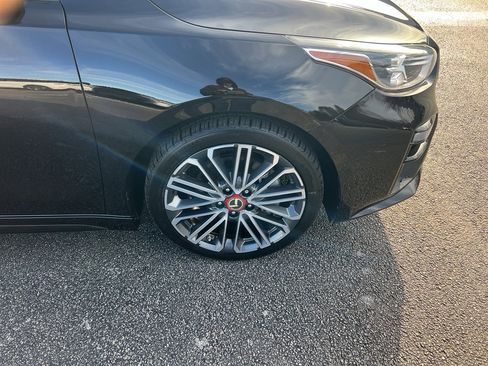 Used 2021 Kia Forte GT w/ GT2 Package image 11
