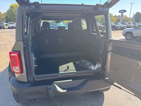 New 2025 Ford Bronco 4-Door w/ Sasquatch Package image 11