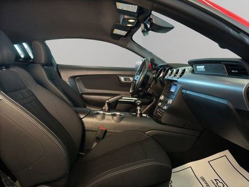 Used 2022 Ford Mustang GT image 18