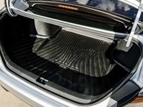 Used 2025 Honda Accord LX image 49