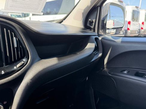 Used 2022 RAM ProMaster City Tradesman FWD image 34