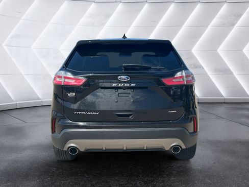 Used 2022 Ford Edge Titanium image 5