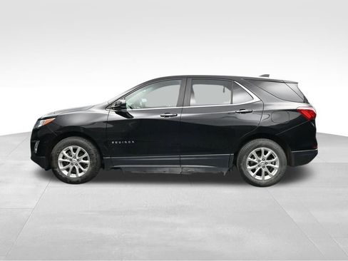 Used 2021 Chevrolet Equinox LT w/ Driver Convenience Package AWD/4WD image 2