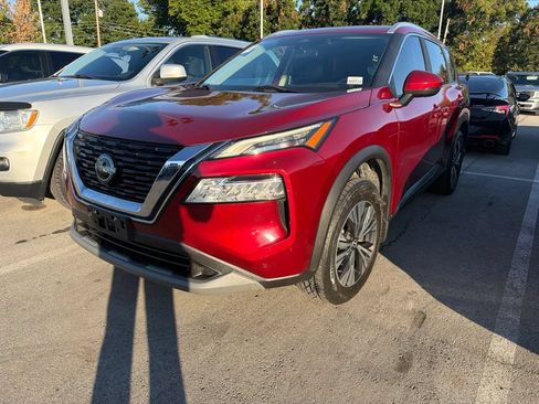 Used 2023 Nissan Rogue SV w/ SV Premium Package FWD image 1