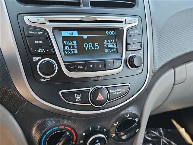 Used 2017 Hyundai Accent SE FWD image 13