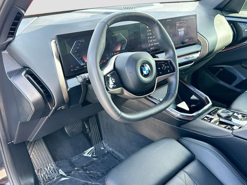 Used 2025 BMW X3 xDrive30i w/ Convenience Package AWD/4WD image 9