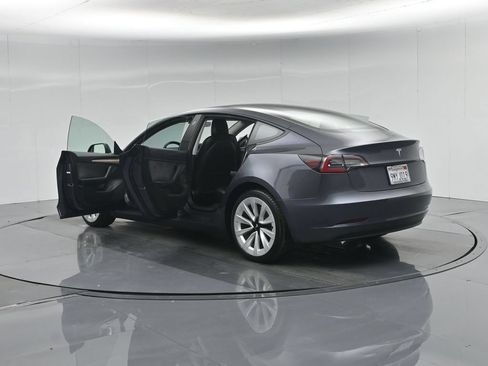 Used 2023 Tesla Model 3 Standard Range RWD image 31