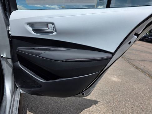 Used 2025 Toyota Corolla SE image 29