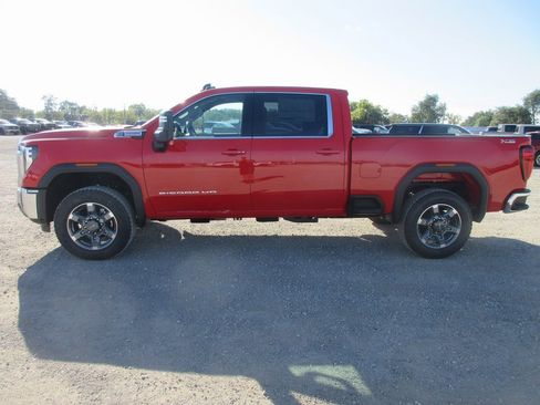 New 2026 GMC Sierra 2500 SLE w/ SLE Value Package; image 10
