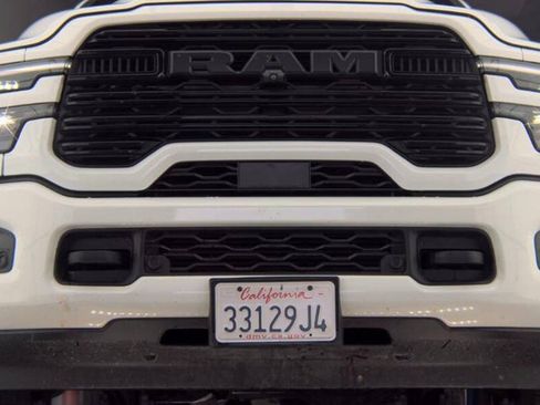 Used 2025 RAM 2500 Laramie w/ Night Edition AWD/4WD image 5