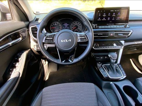 Used 2023 Kia Seltos Nightfall Edition AWD/4WD image 5