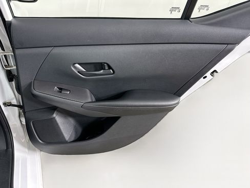 Used 2024 Nissan Sentra SV image 28