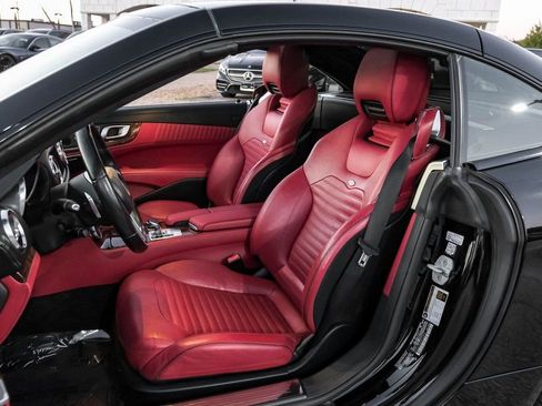Used 2016 Mercedes-Benz SL 550 image 35