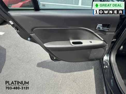 Used 2011 Ford Fusion SEL FWD image 16