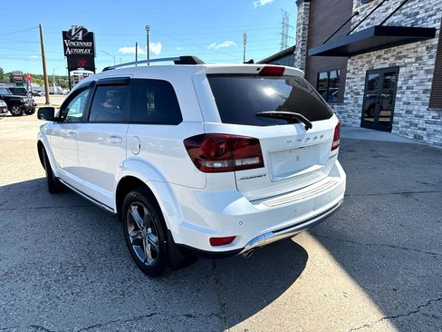 Used 2016 Dodge Journey Crossroad image 2