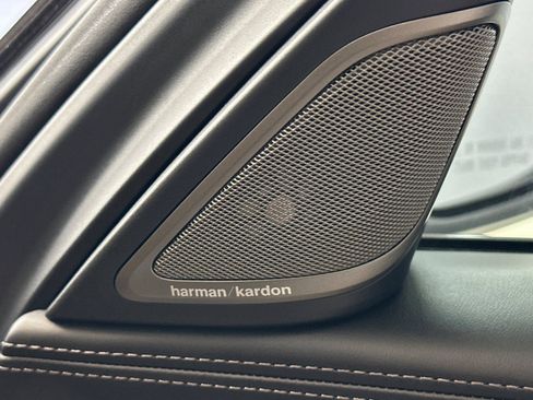 Used 2019 BMW 740i image 20