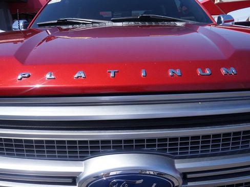 Used 2016 Ford F150 Platinum w/ Technology Package RWD image 7